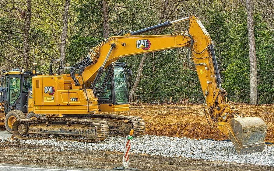 CAT CAT325 Midigraafmachines 7t - 12t