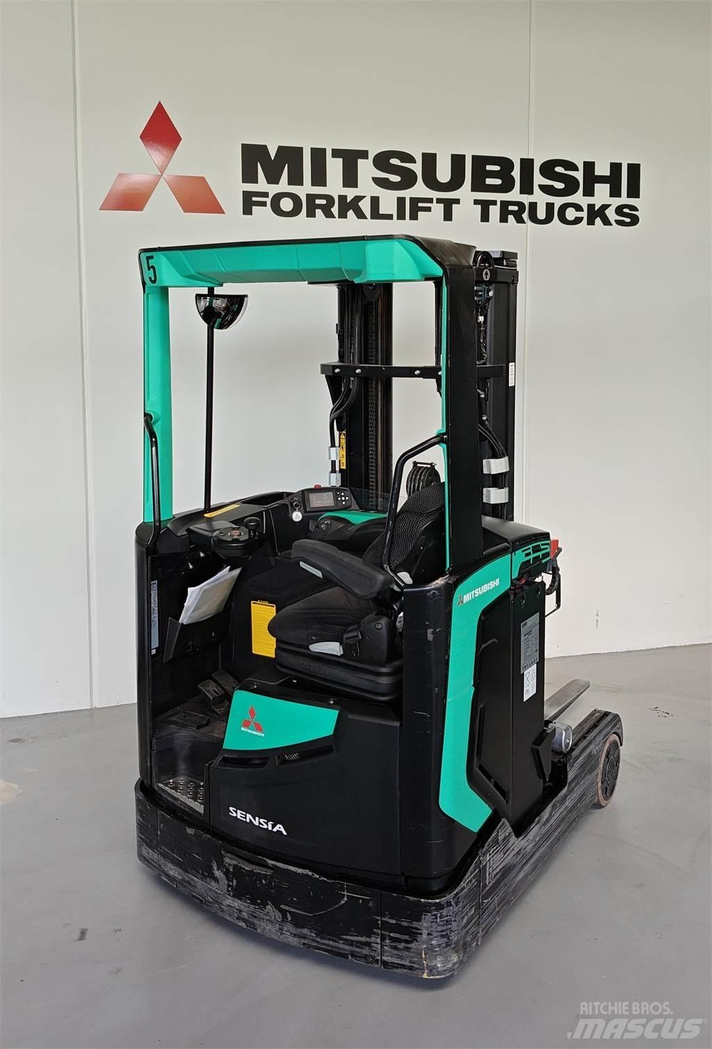 Mitsubishi RB14N2S Reachtruck voor hoog niveau