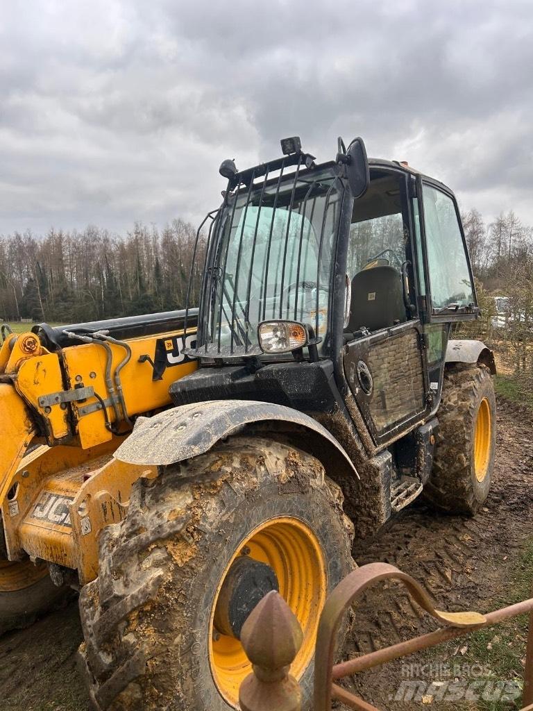 JCB 535-95 Rupsgraafmachines