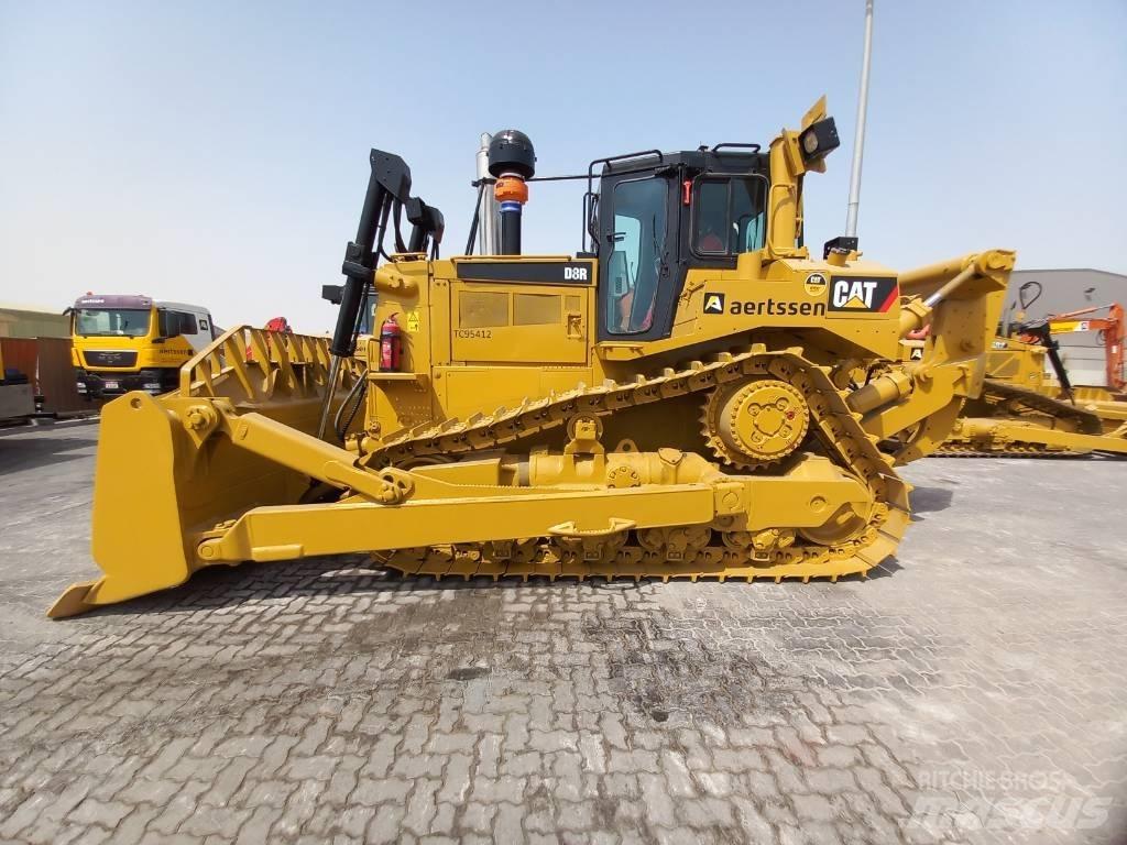 CAT D8R (Abu Dhabi) Rupsdozers