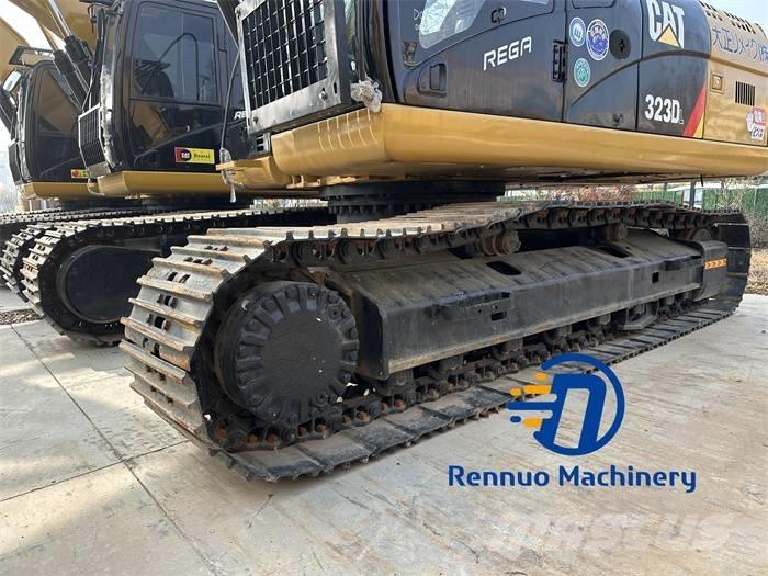 CAT 323D/323/323DL Rupsgraafmachines