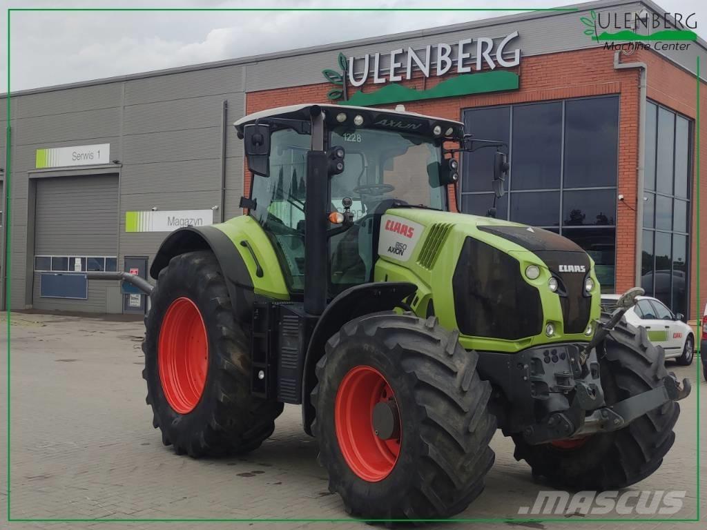 CLAAS Axion 850 Tractoren