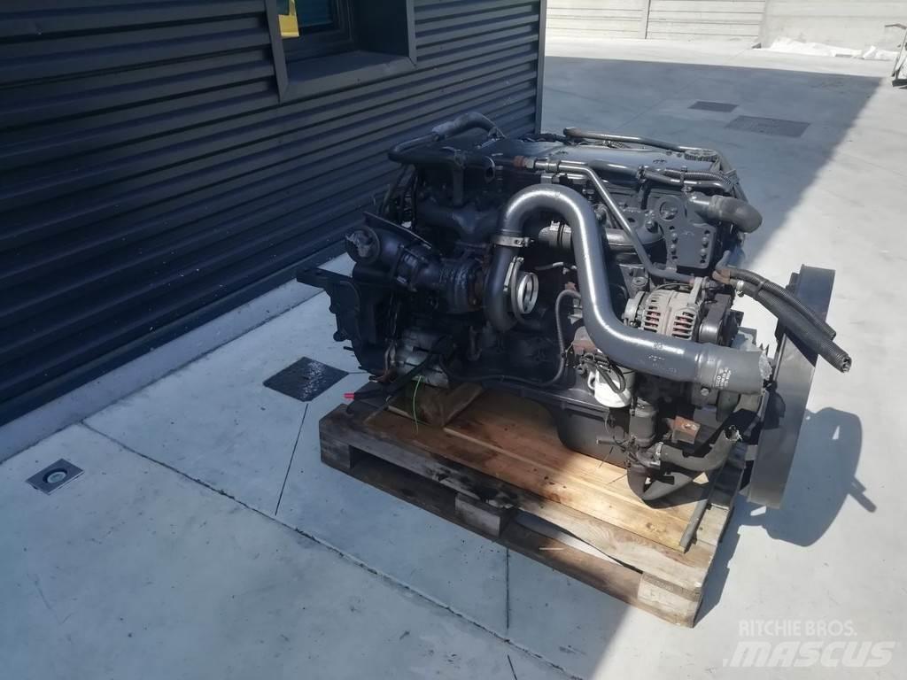 Iveco F4AE3681 Motoren