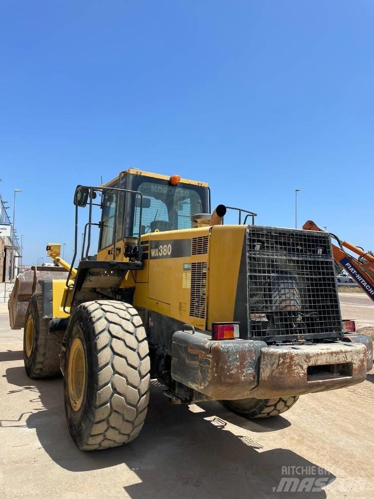 Komatsu WA 380 Wielladers