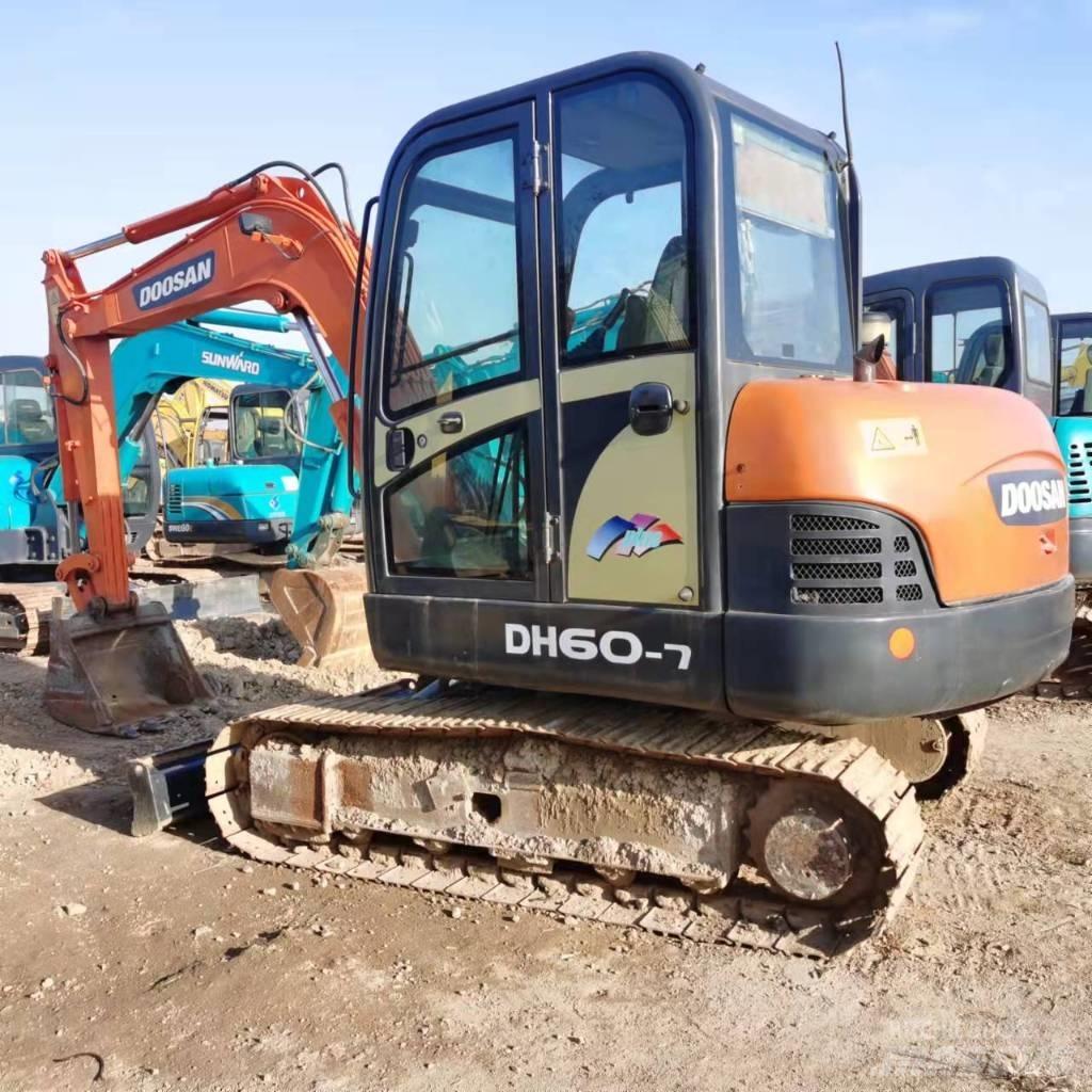 Doosan DH60-7 Rupsgraafmachines