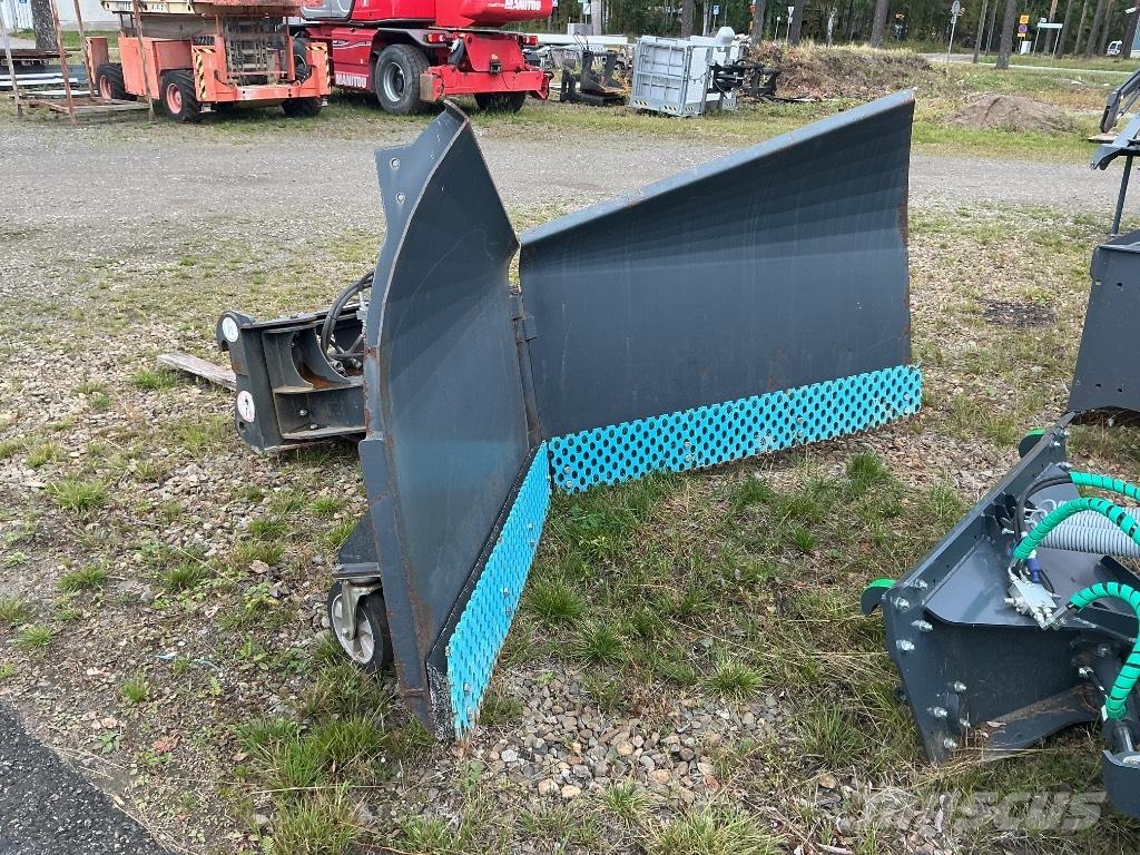 Kovaco Nivelaura 320 Sneeuwschuivers en -ploegen