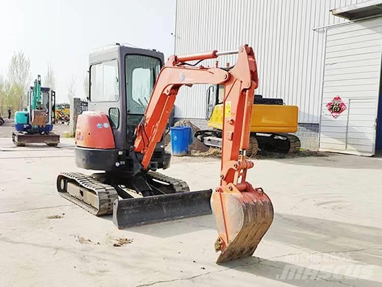 Hitachi ZX 30 Minigraafmachines < 7t