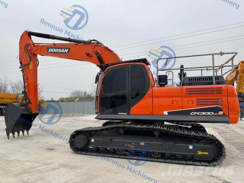 Doosan DX 300LC-9C Rupsgraafmachines