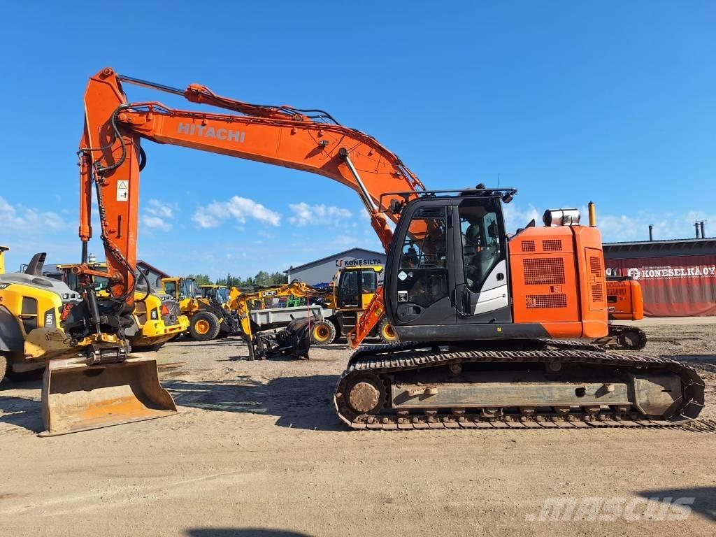 Hitachi ZX225USLC-5 Rupsgraafmachines