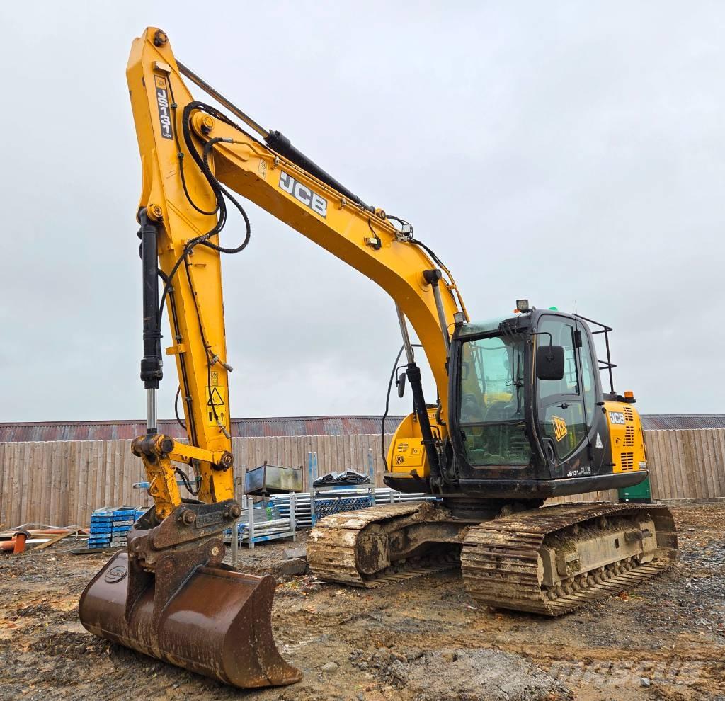 JCB JS 131 LC Rupsgraafmachines