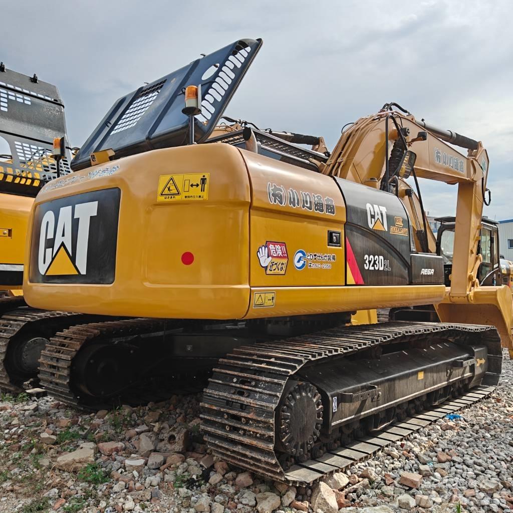 CAT 323 D L Rupsgraafmachines