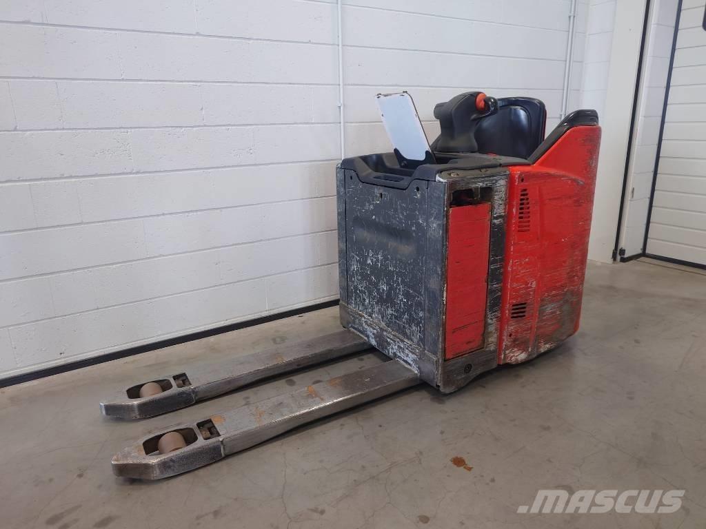 Linde T20SP/131 Meerij pallettruck met platform