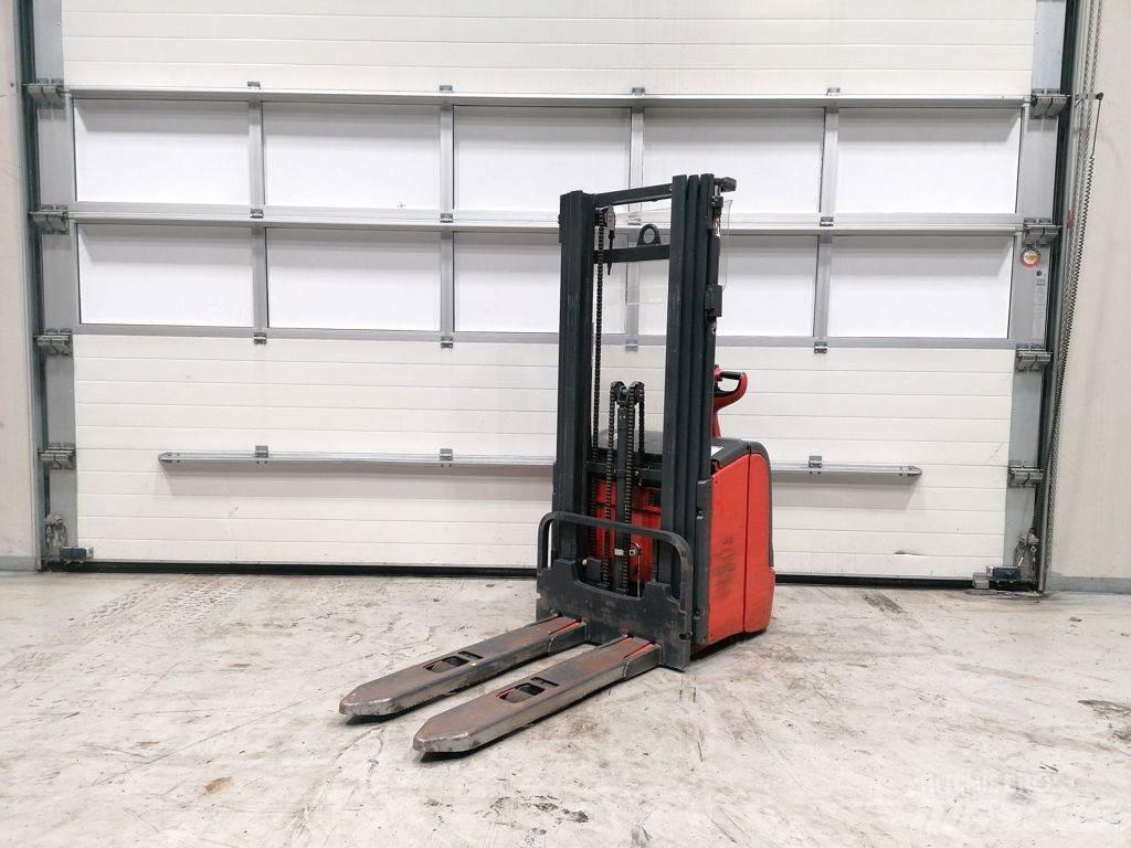 Linde L14 Stapelaar meeloop