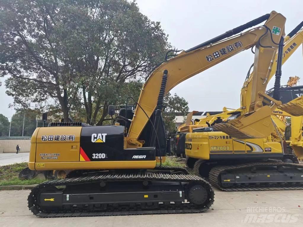 CAT 320 D Rupsgraafmachines
