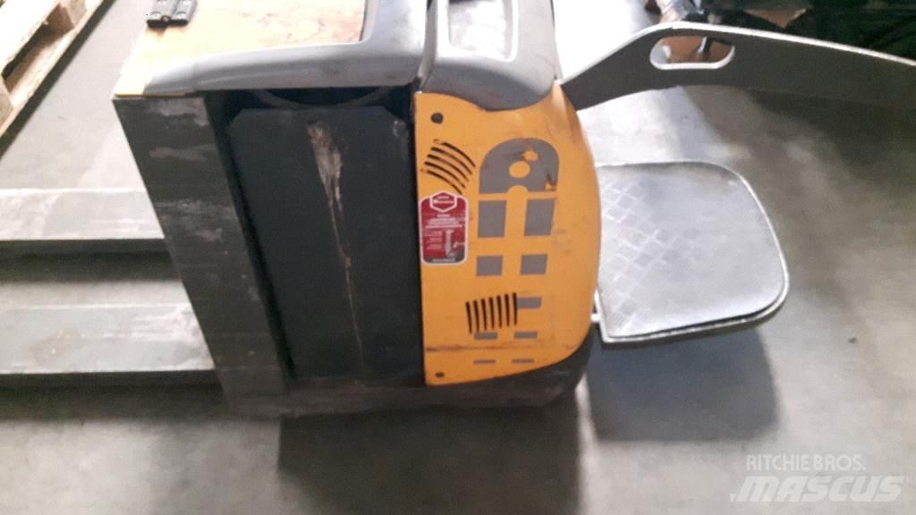 Atlet PLP200 Meerij pallettruck met platform
