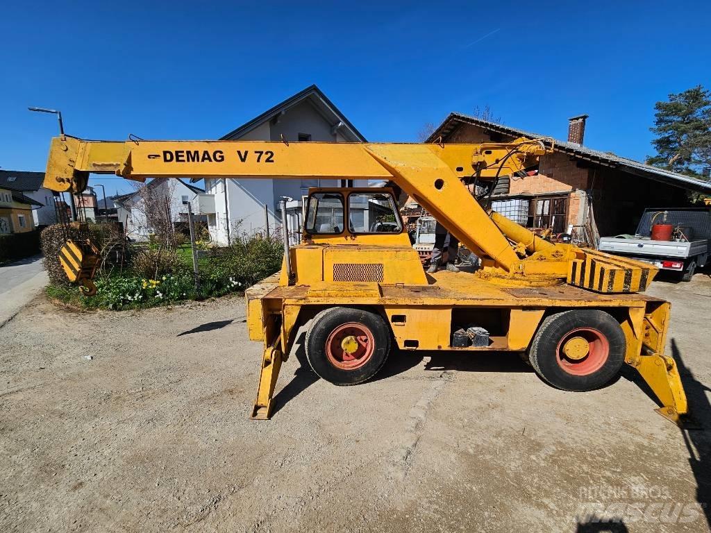 Demag V72 Ruwterrein kranen