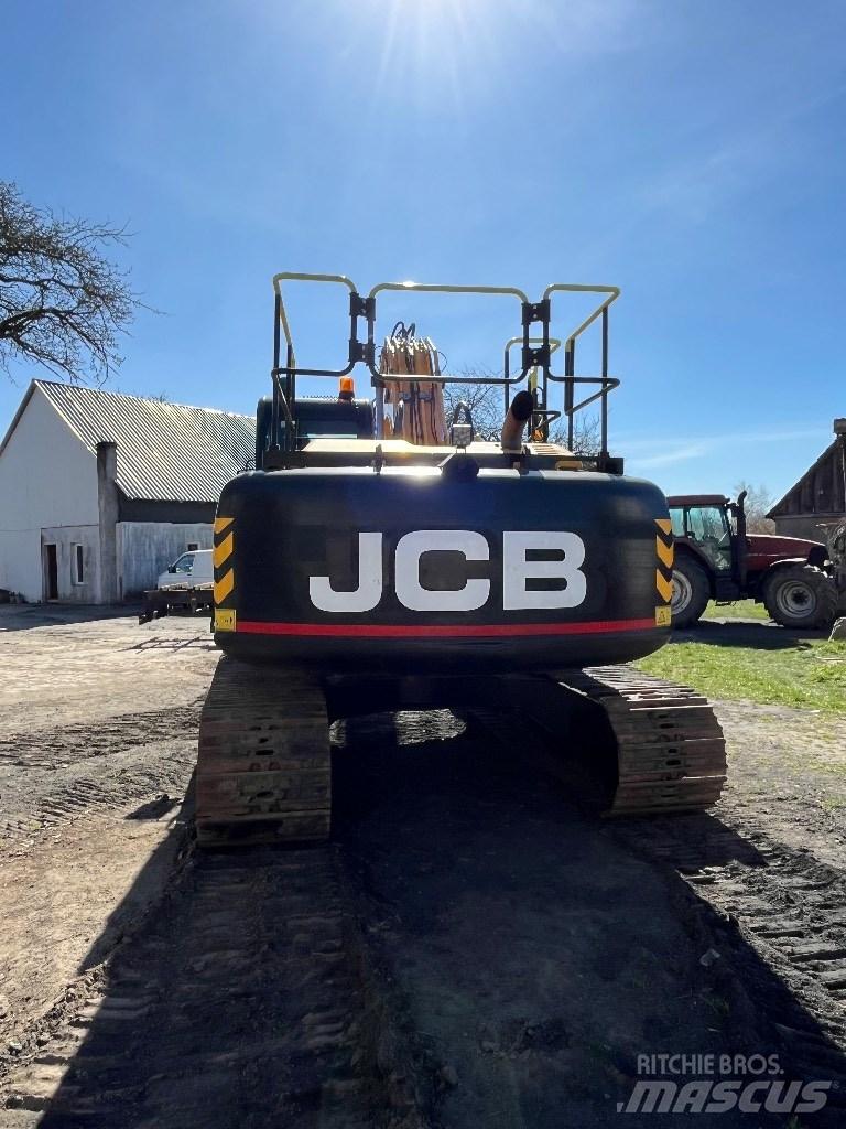 JCB JS 220 LC Rupsgraafmachines