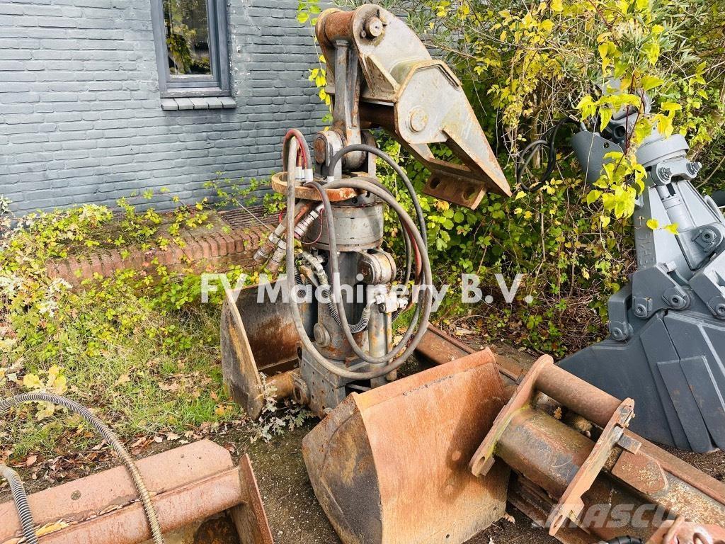 JCB JS 145 W Wielgraafmachines