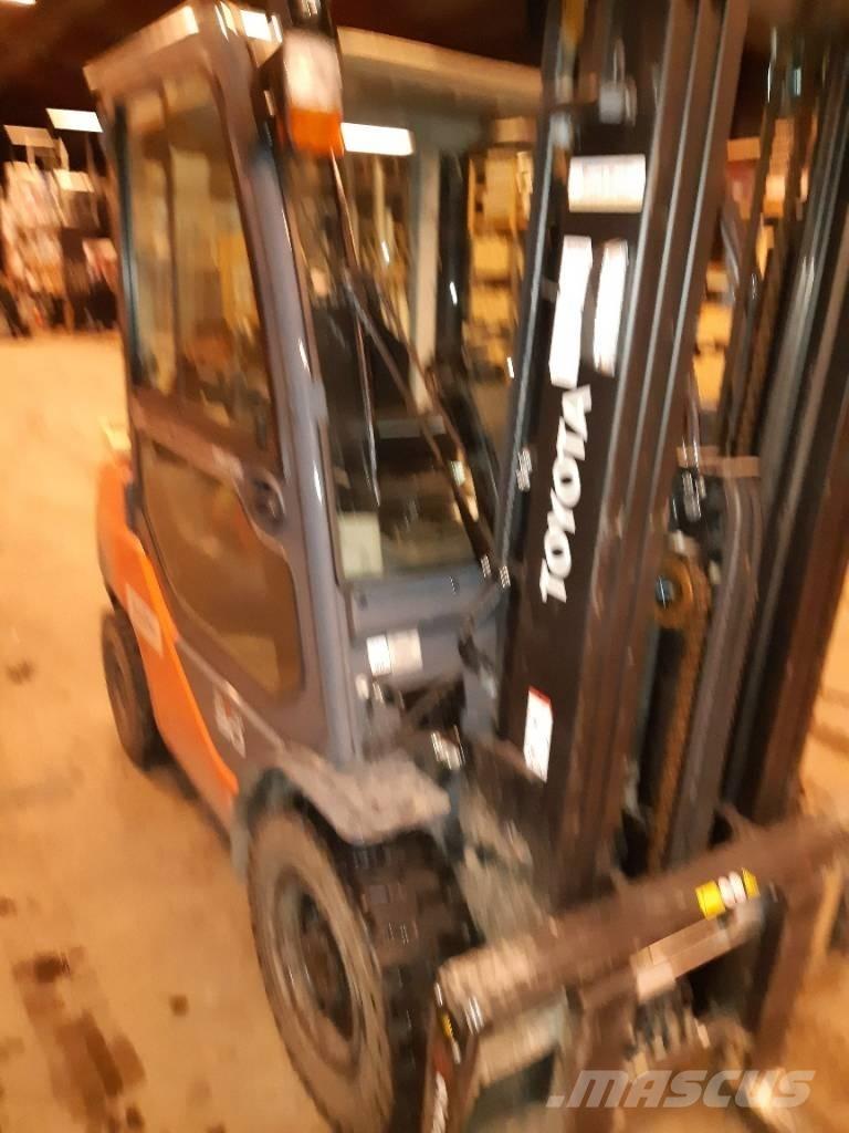 Toyota 02-8FDF30 Diesel heftrucks