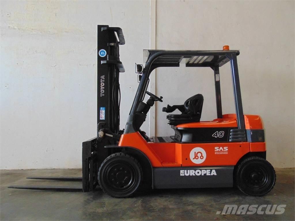 Toyota 7FBMF40 Elektrische heftrucks