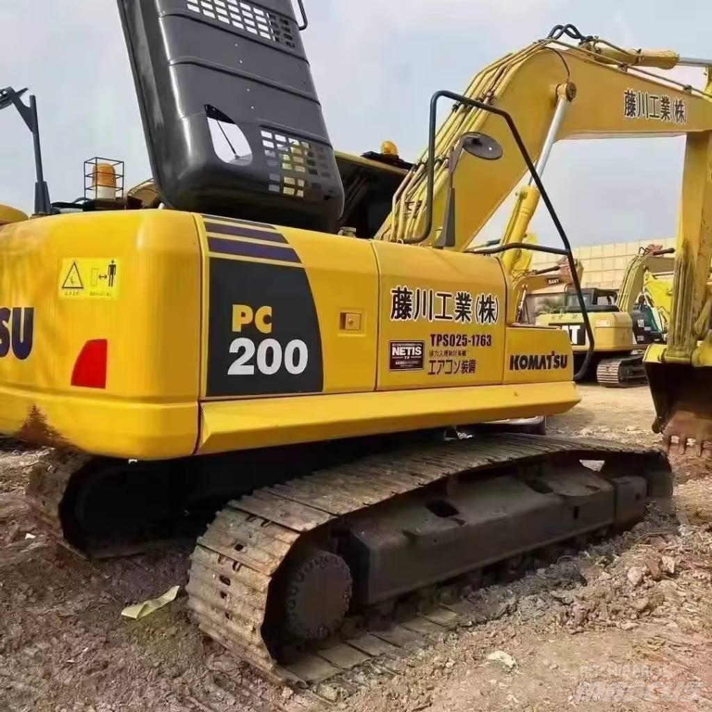 Komatsu PC 200 Rupsgraafmachines