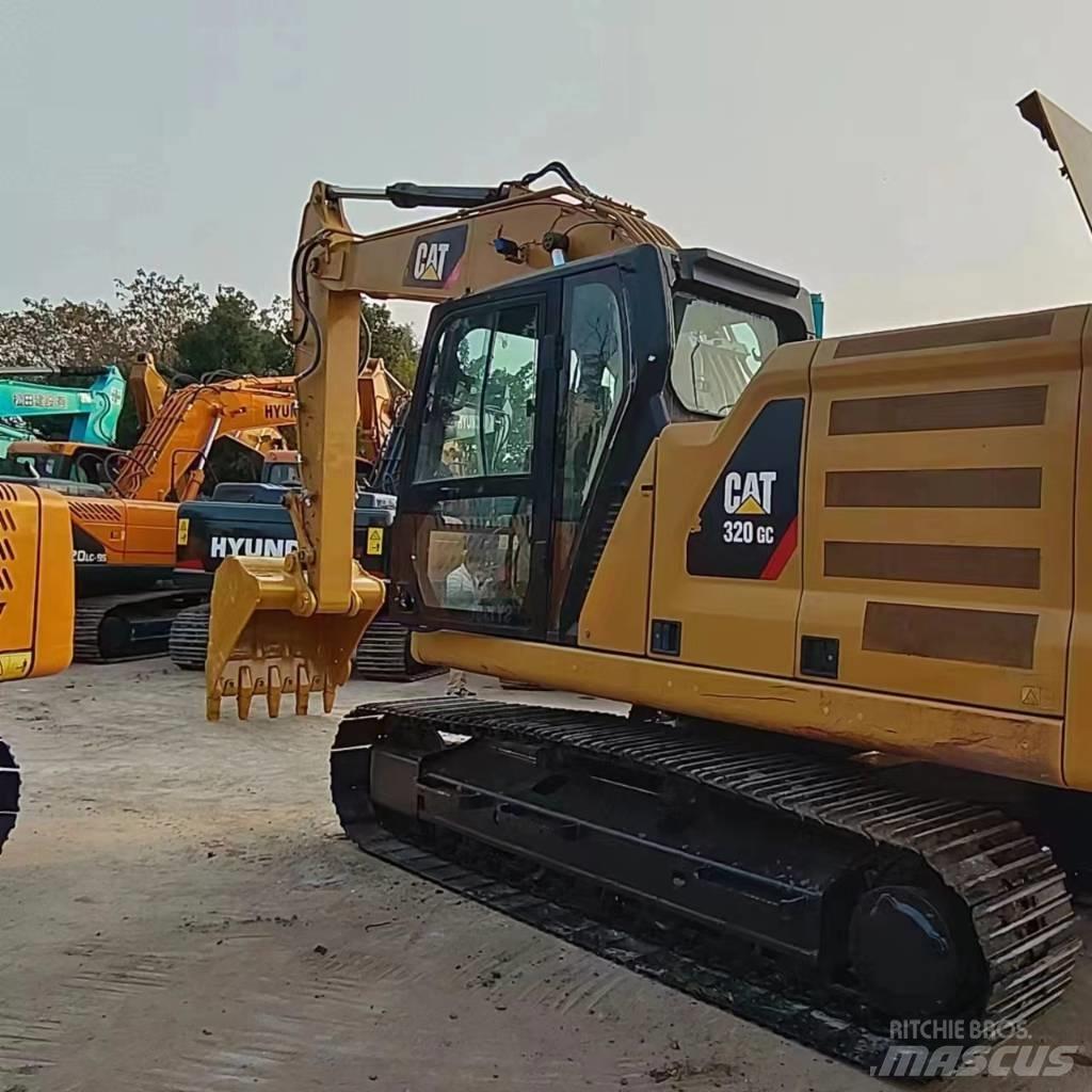 CAT 320GC Rupsgraafmachines