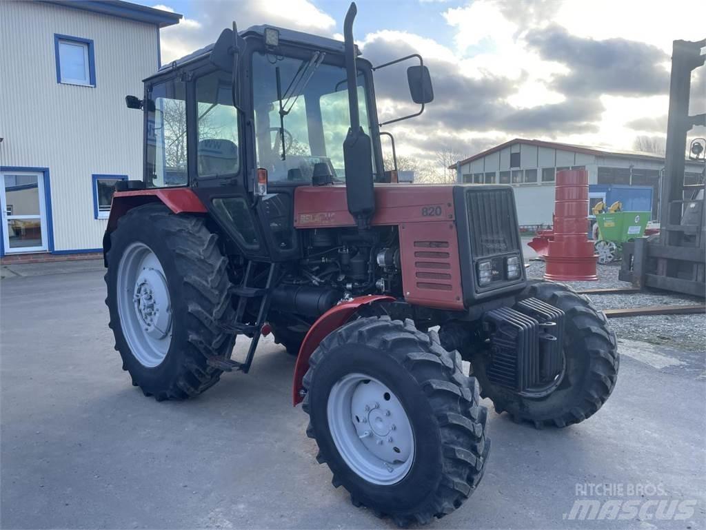 Belarus MTS 820 Tractoren
