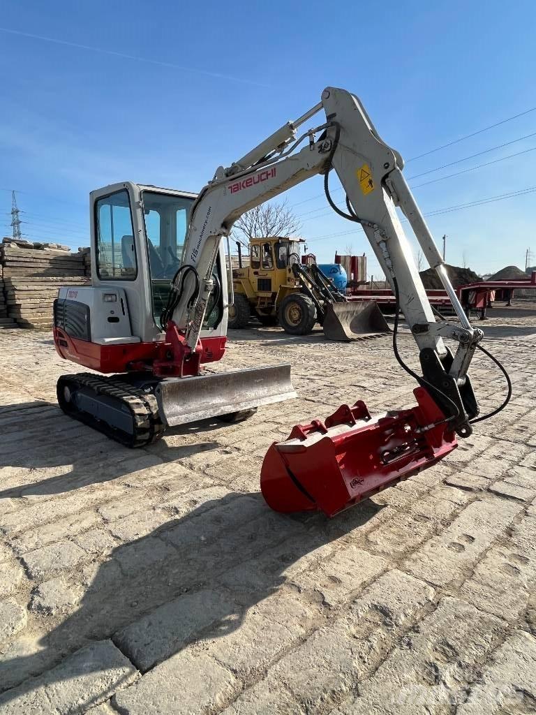 Takeuchi TB228 Minigraafmachines < 7t