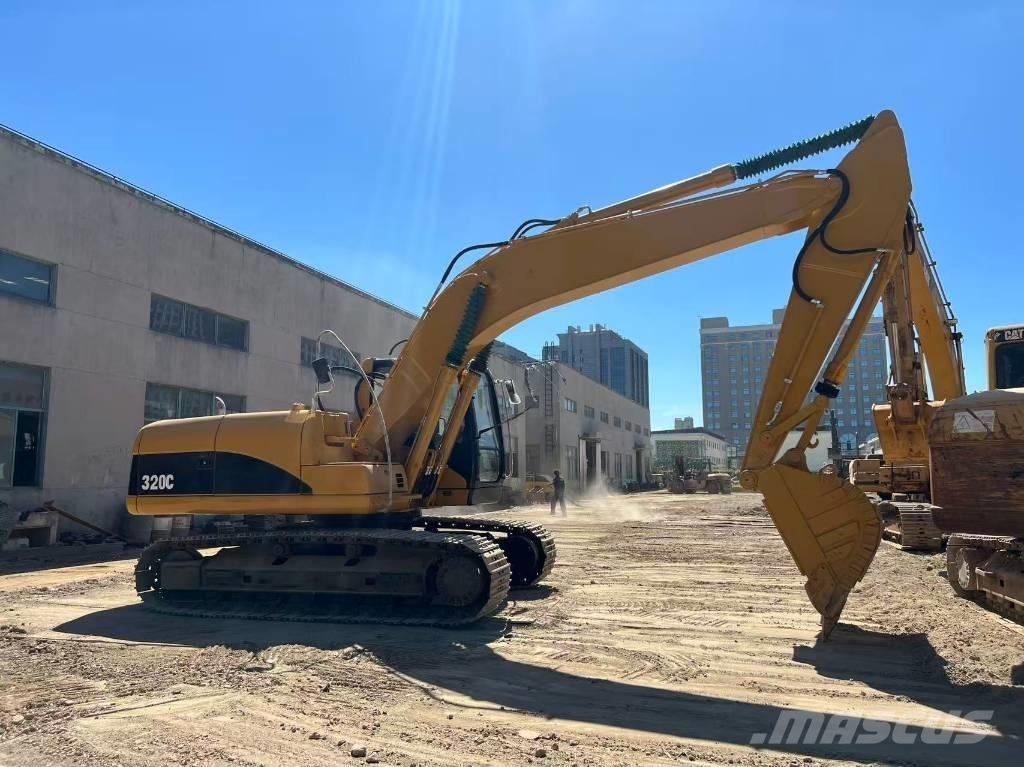 CAT 320 C Rupsgraafmachines