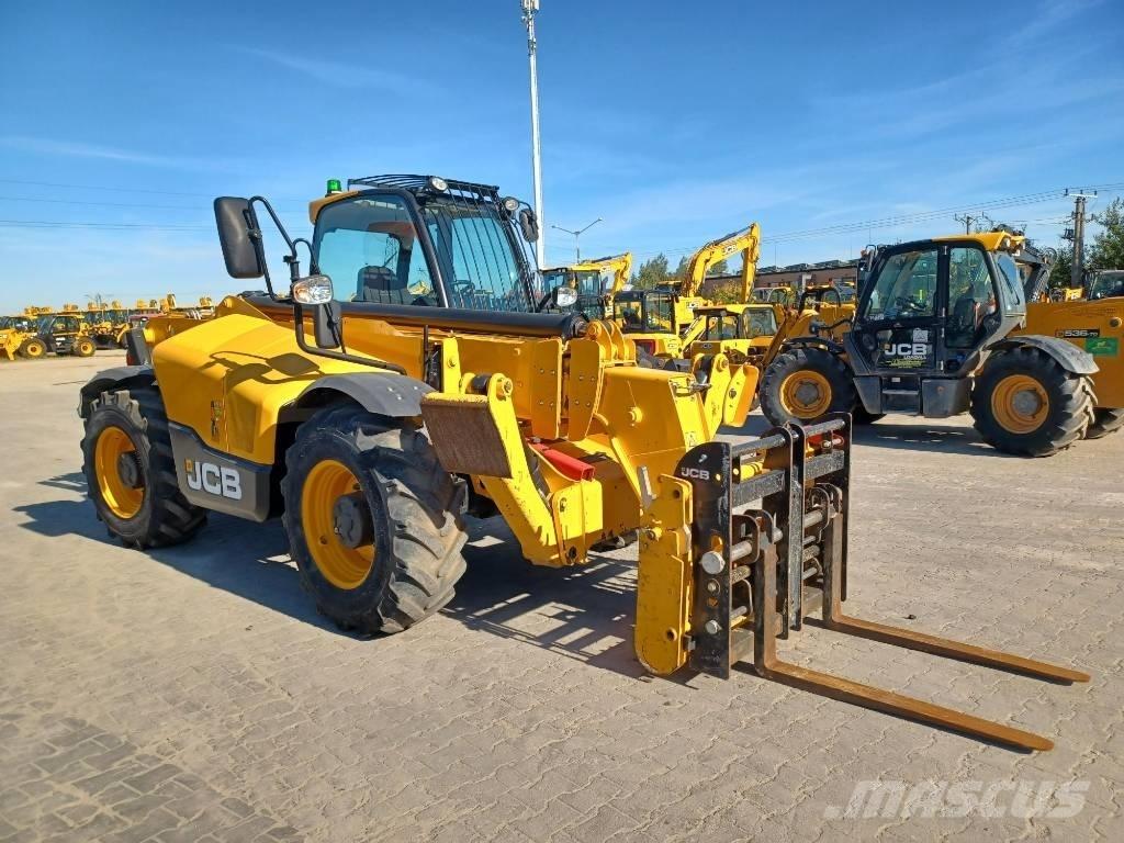 JCB 535-125 Verreikers