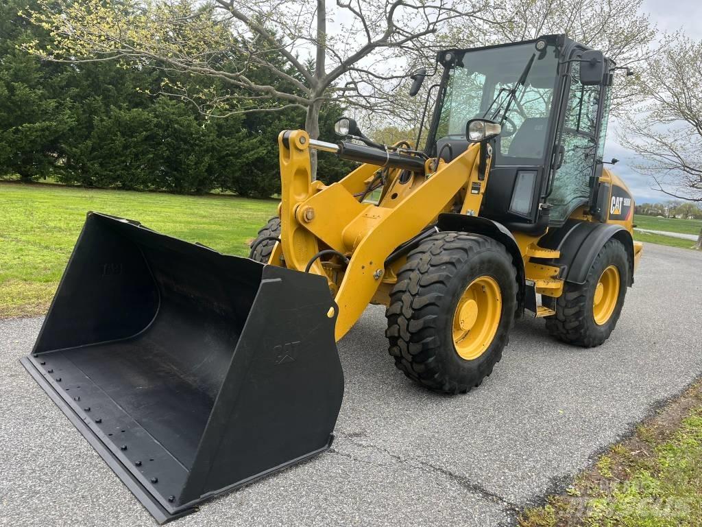 CAT 908M Wielladers