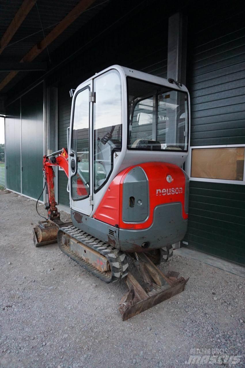 Neuson 1404 Wielgraafmachines