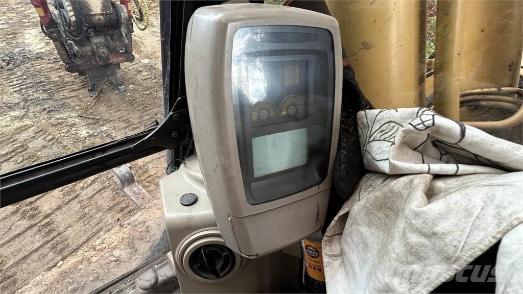 CAT 320C Rupsgraafmachines