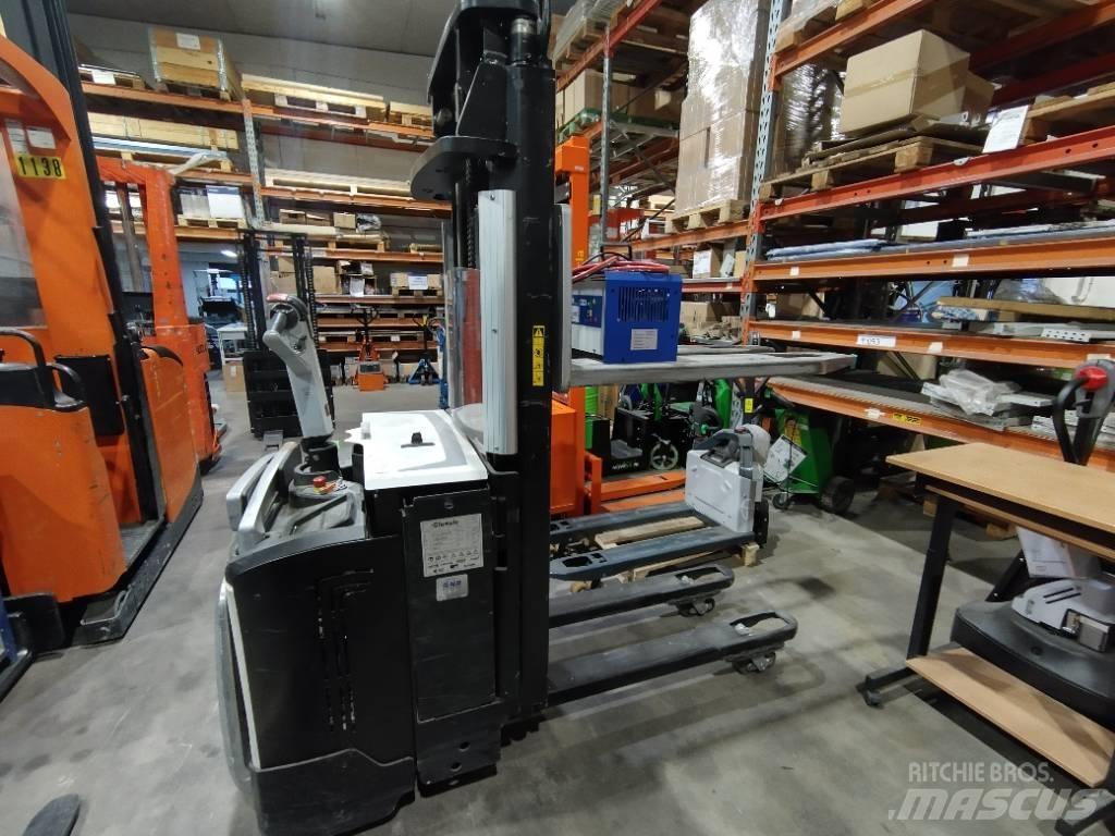 Rocla SP12ACI DF2900 Zelfrijdende stapelaars