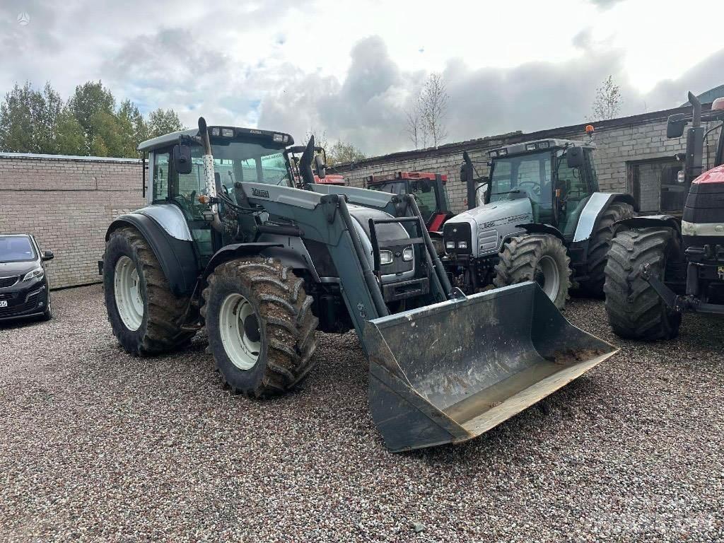 Valtra T 170 Tractoren