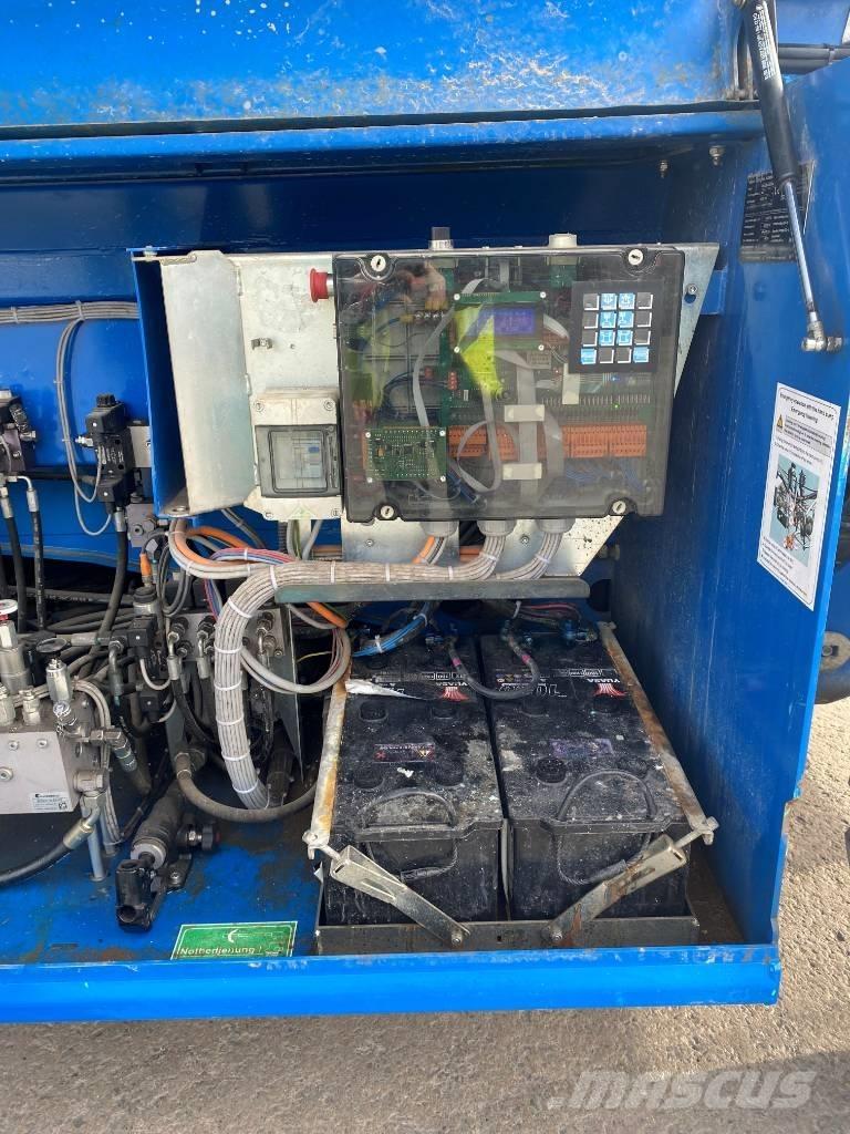 PB S 225-24 DS Schaarhoogwerkers