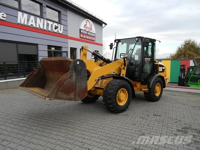 CAT 906M Wielladers