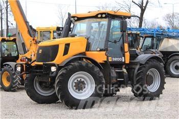 JCB Fastrac 3200 Tractoren