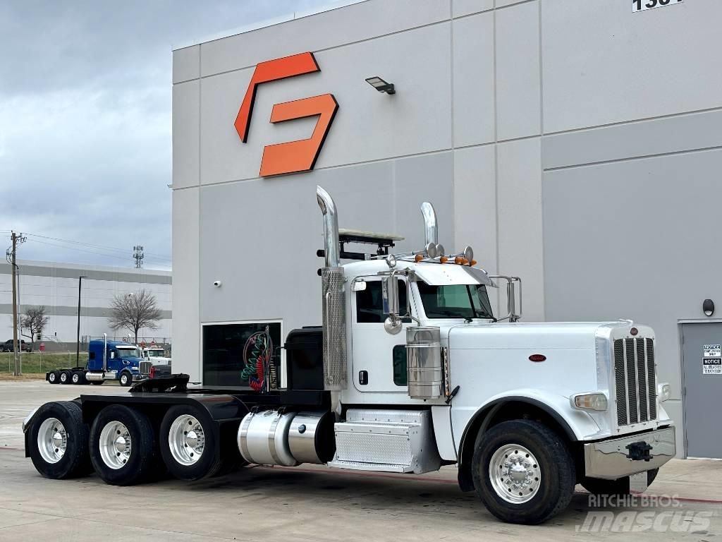 Peterbilt 389 Trekkers