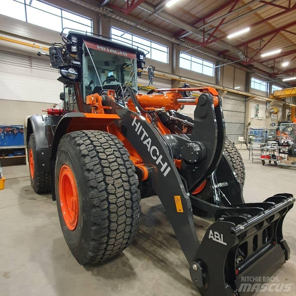 Hitachi ZW220-7 Wielladers