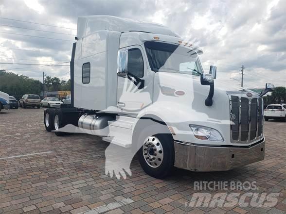 Peterbilt 579 Trekkers