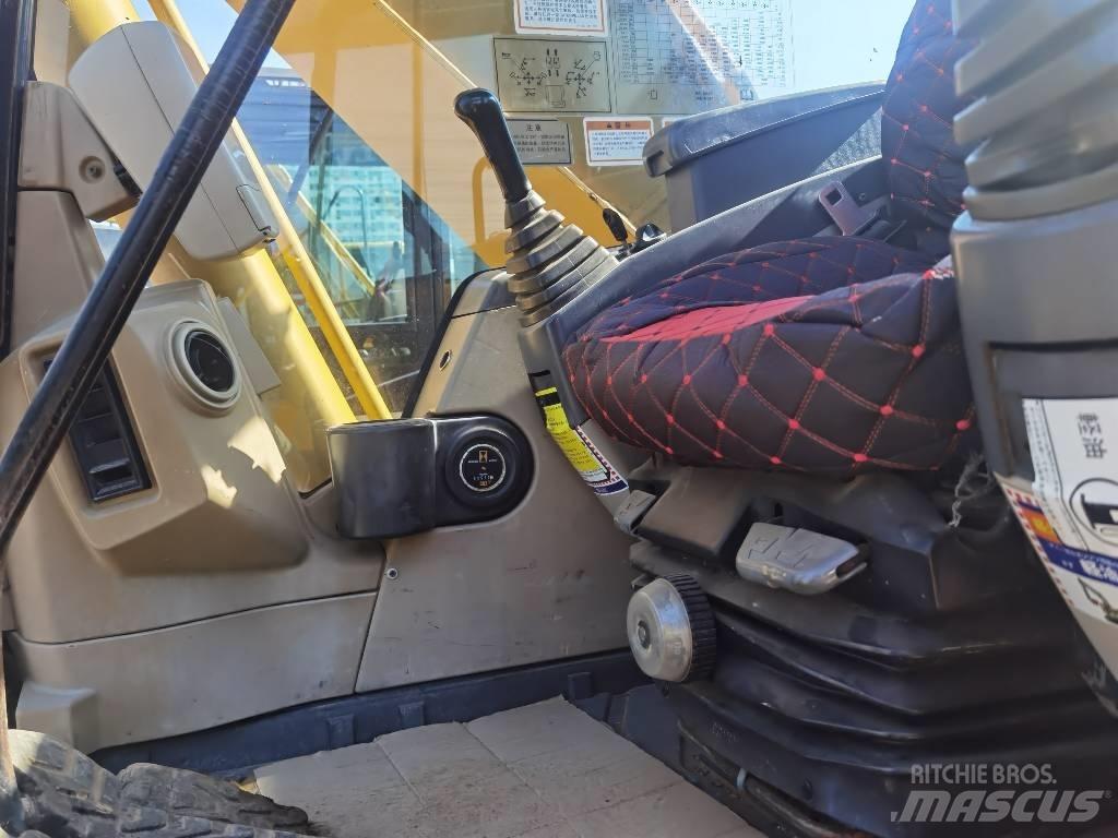 CAT 320 C Rupsgraafmachines