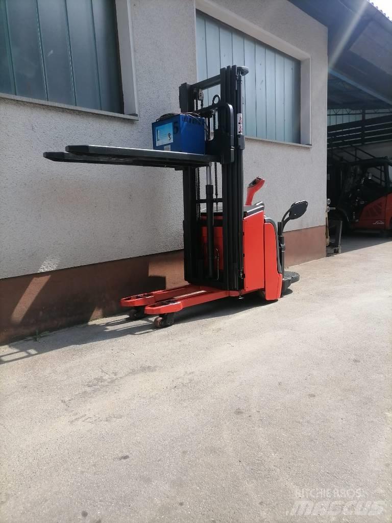 Linde L16i-AP-372 Meerij pallettruck met platform