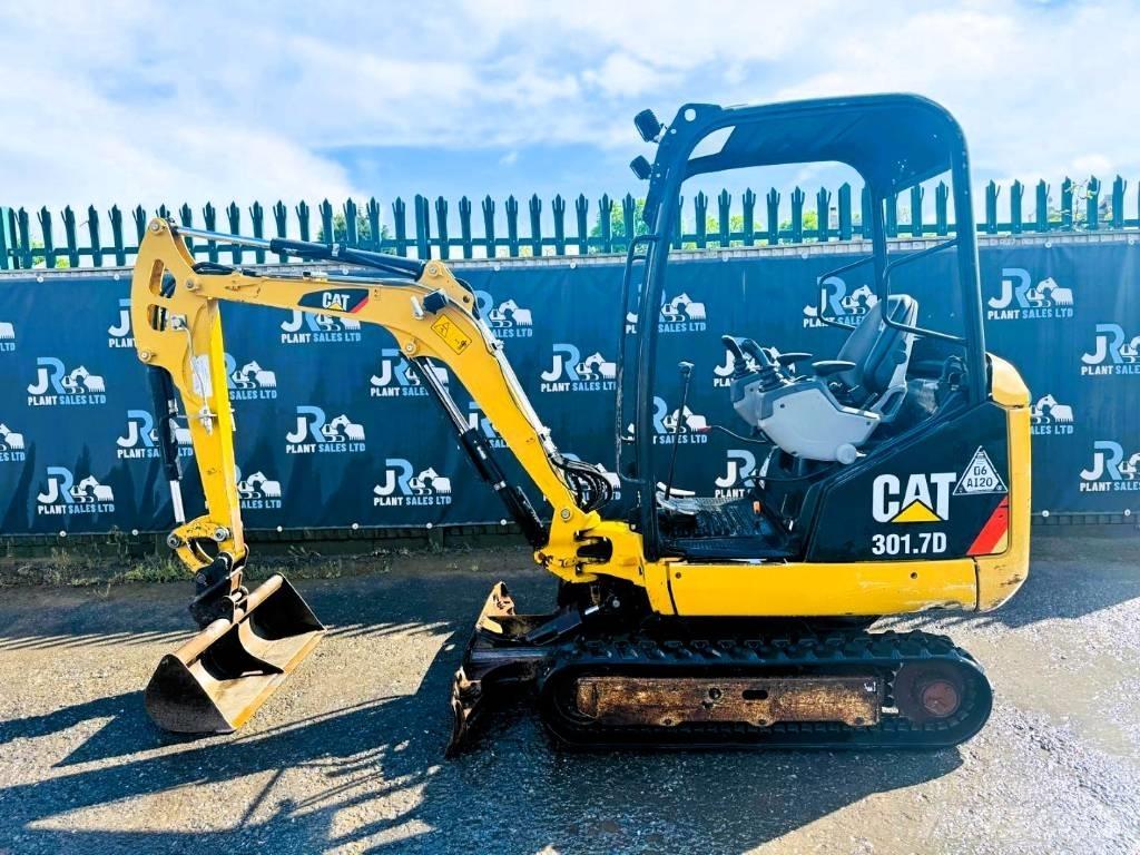 CAT 301.7 D Minigraafmachines < 7t