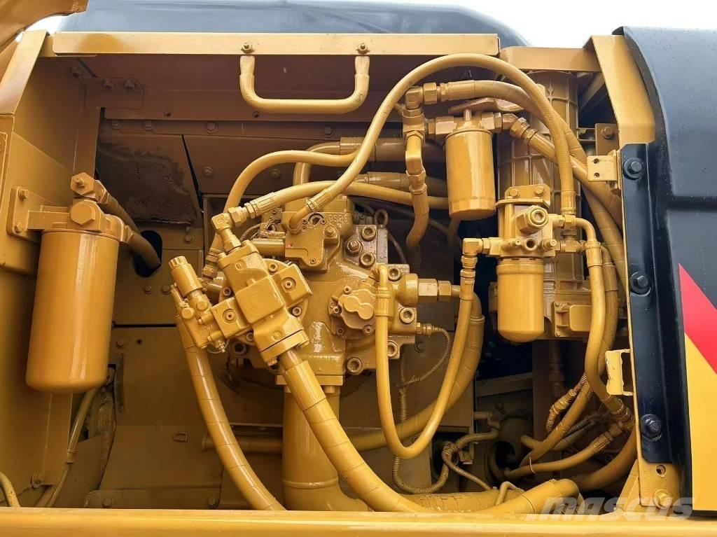 CAT 336 Rupsgraafmachines