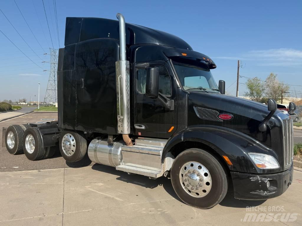 Peterbilt 579 Trekkers