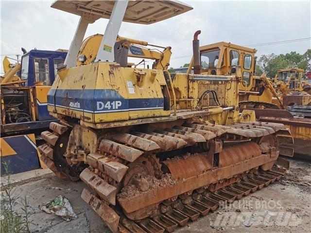 Komatsu D41P Rupsdozers