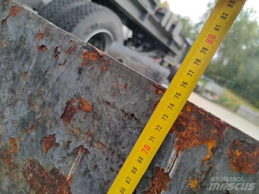 MEKA Hydraulic legs Overige tweedehands voorzetapparatuur en componenten