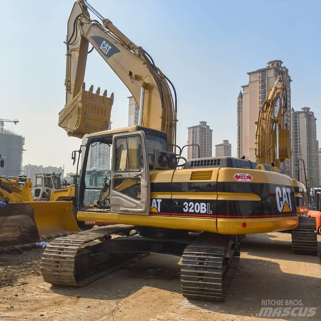 CAT 320 B L Rupsgraafmachines