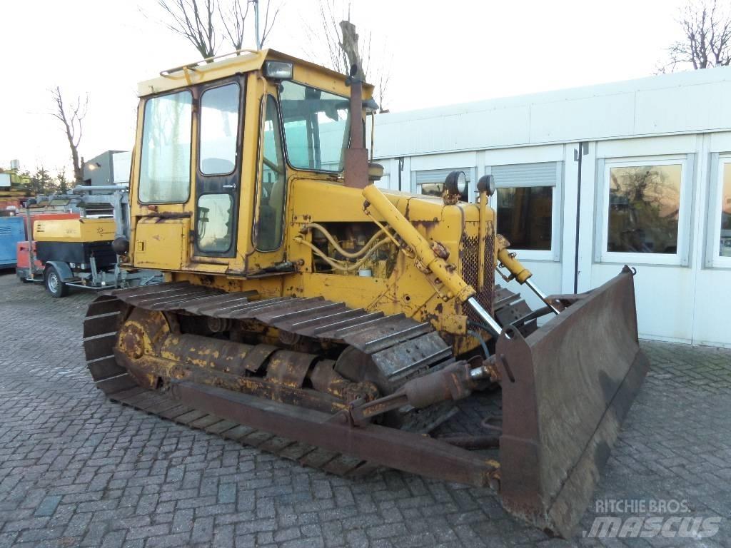 CAT D 4 E Rupsdozers